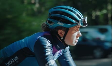 Proffscyklisten Charlotte Hodgkins-Byrne om hur ColdZyme hjälper henne till framgång